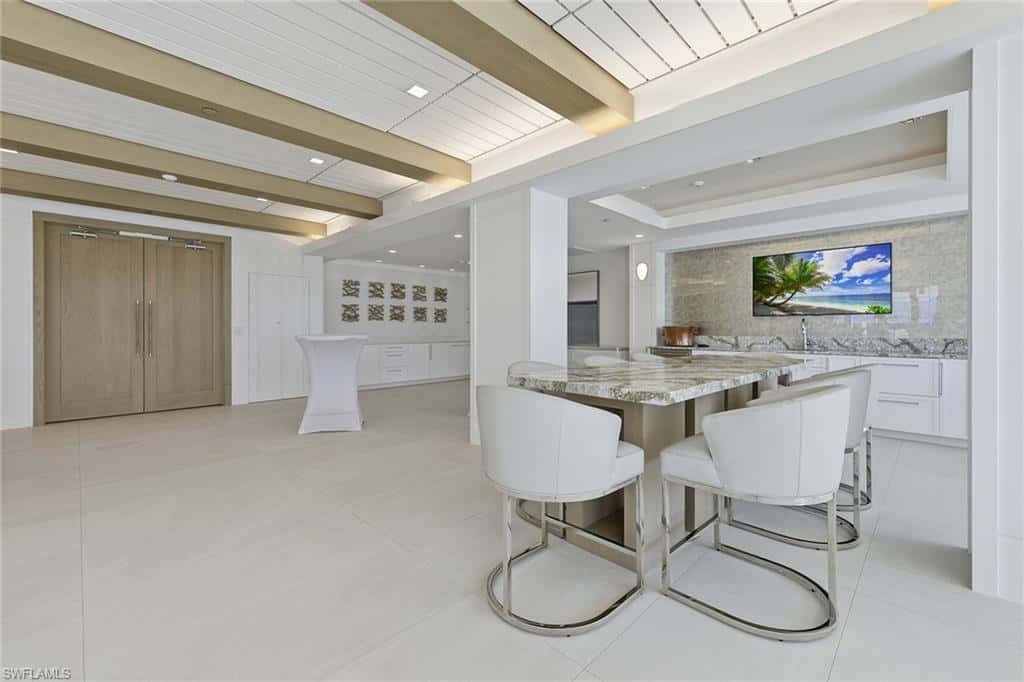 4001 Gulf Shore Blvd #1205, Naples, photo 30