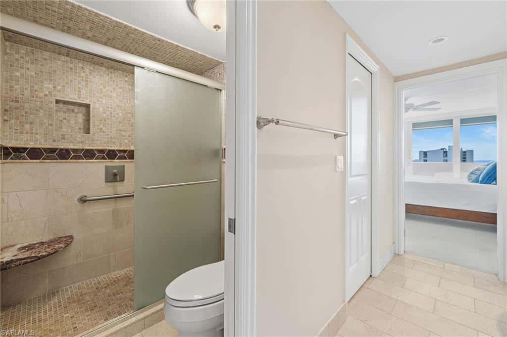 4001 Gulf Shore Blvd #1205, Naples, photo 19