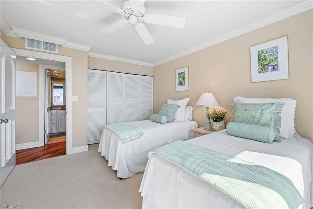 4001 Gulf Shore Blvd #1205, Naples, photo 21