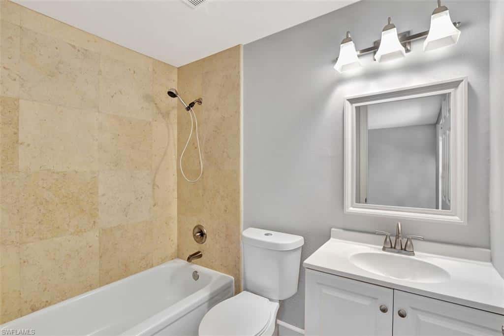 533 Landmark Dr, Naples, photo 12