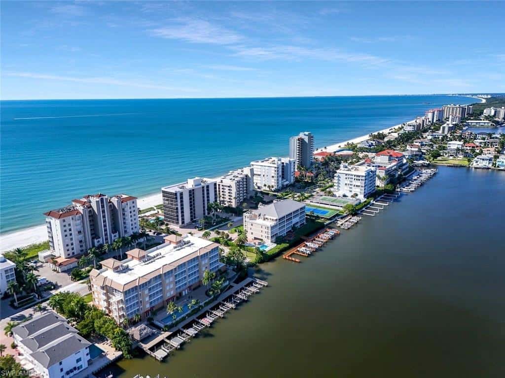 9577 Gulf Shore Dr #704, Naples, photo 17