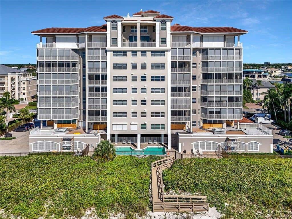 9577 Gulf Shore Dr #704, Naples, photo 15