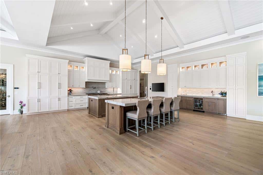 385 Colony Dr, Naples, photo 17
