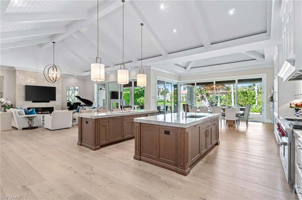 385 Colony Dr, Naples, photo 18