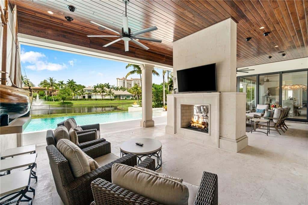 385 Colony Dr, Naples, photo 35
