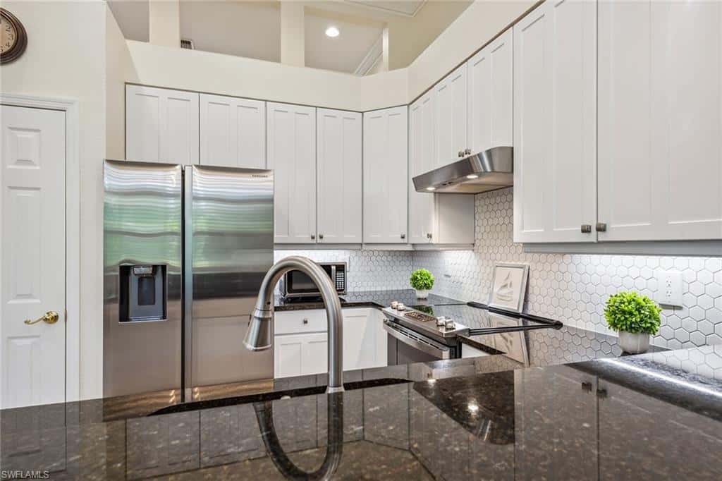 8599 Pepper Tree Way, Naples, photo 7