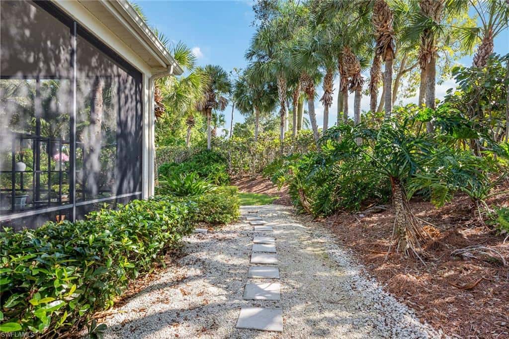 8599 Pepper Tree Way, Naples, photo 25