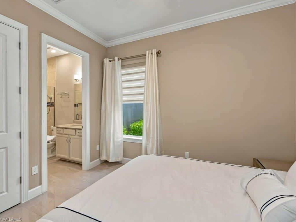 8142 Lucello Ter, Naples, photo 13