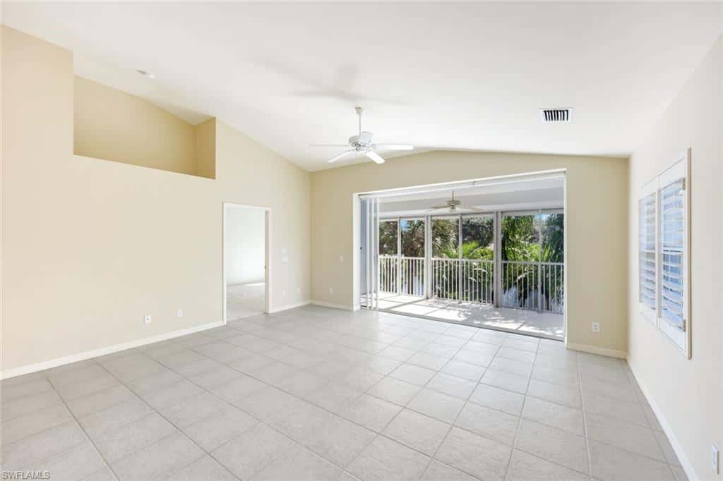 6210 Reserve Cir #504, Naples, photo 4