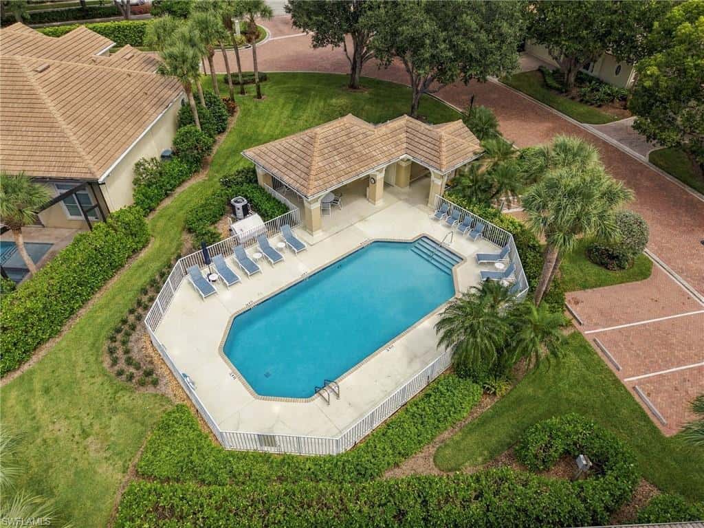 2256 Island Cove Cir, Naples, photo 42