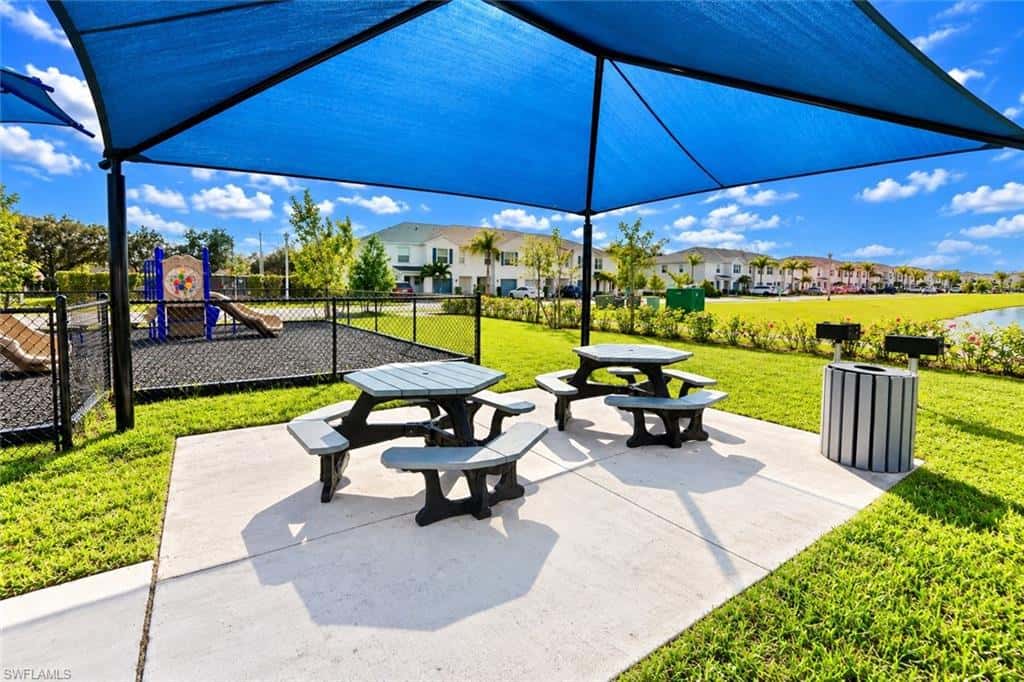 15449 Wildflower Cir, Naples, photo 22