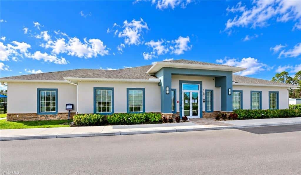 15449 Wildflower Cir, Naples, photo 18