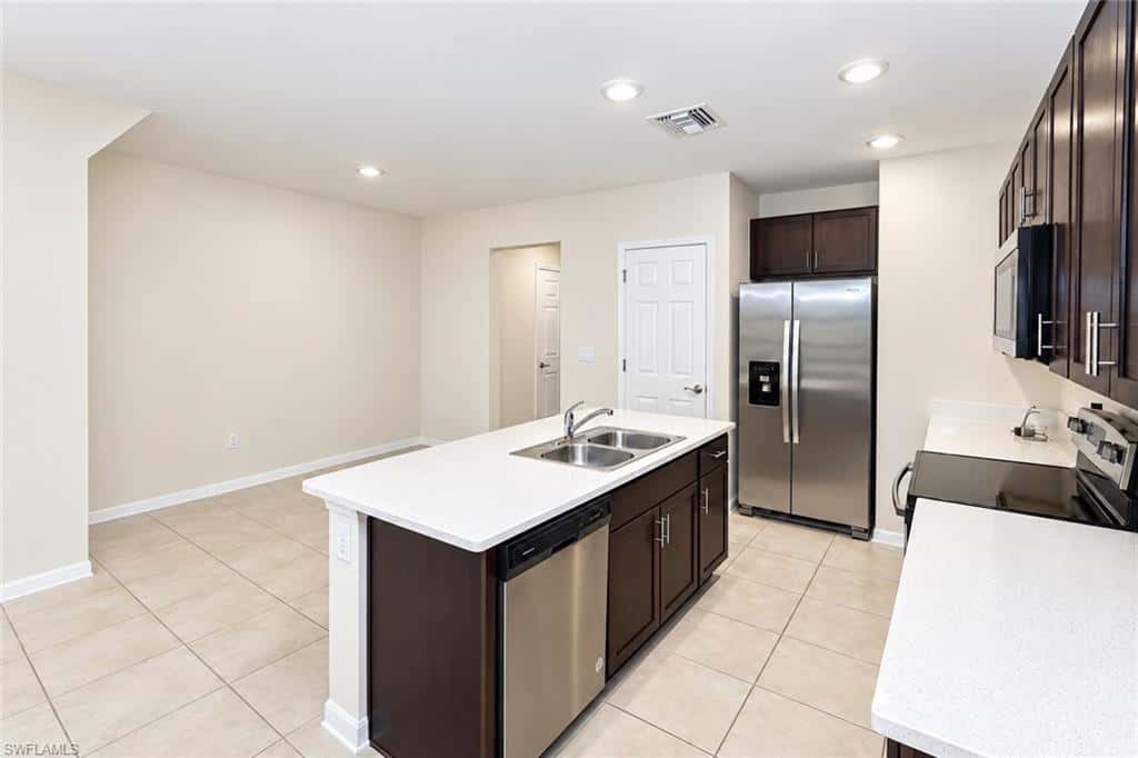 15449 Wildflower Cir, Naples, photo 4