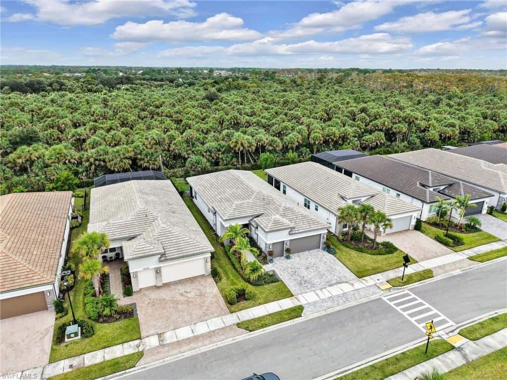 12239 Bonnet Dr, Naples, photo 30