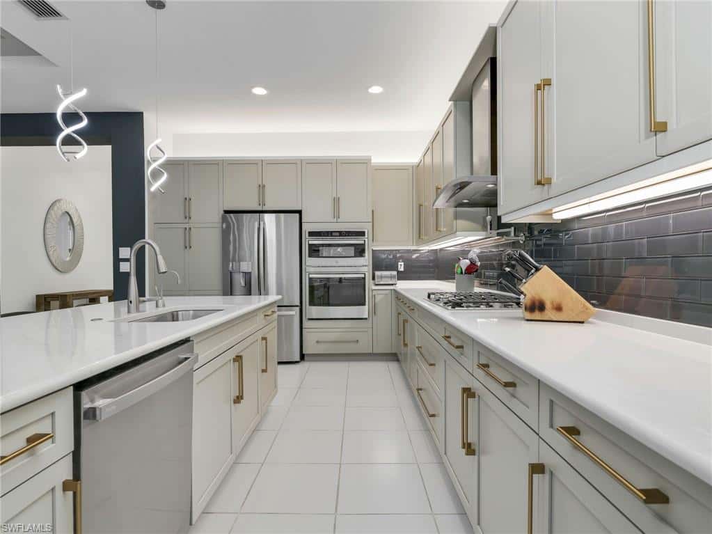 12239 Bonnet Dr, Naples, photo 11