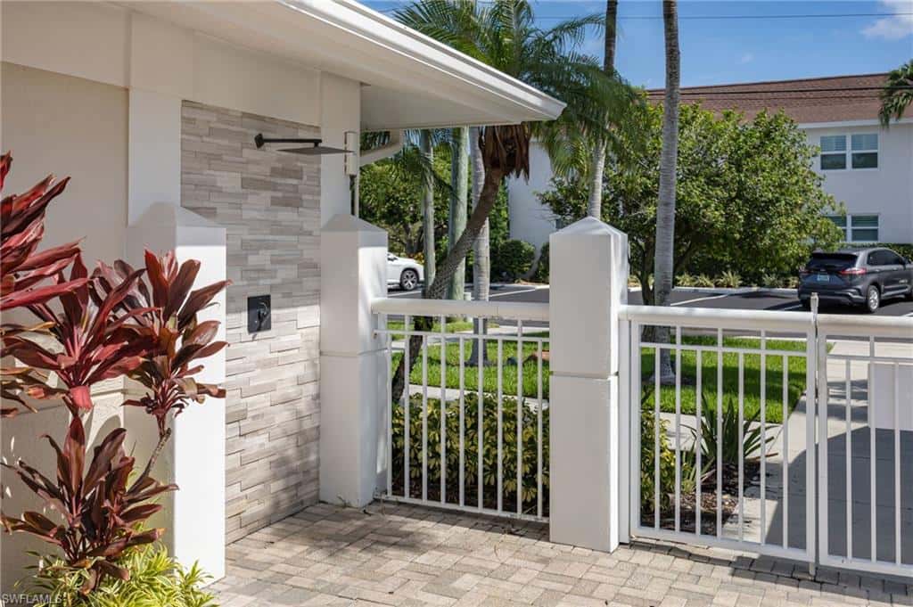 421 12th Ave #a11, Naples, photo 19