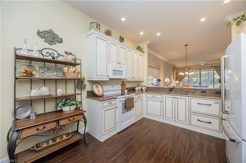 6541 Ilex Cir, Naples, photo 6