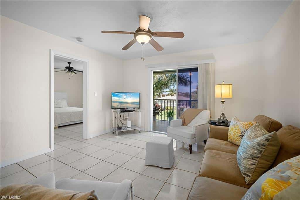 144 Cypress Way #707, Naples, photo 6