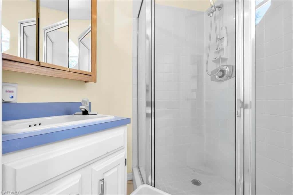 6600 Ilex Cir, Naples, photo 43