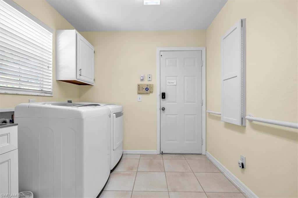 6600 Ilex Cir, Naples, photo 44