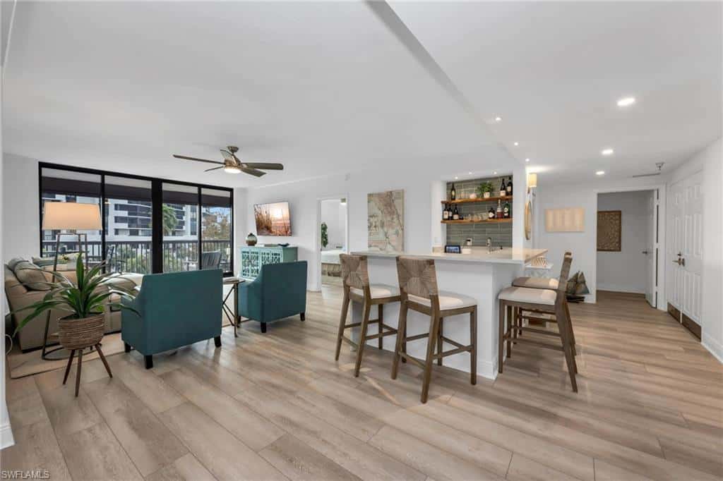6075 Pelican Bay Blvd #303, Naples, photo 9