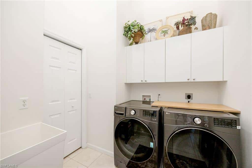 6730 Beach Resort Dr #8, Naples, photo 12