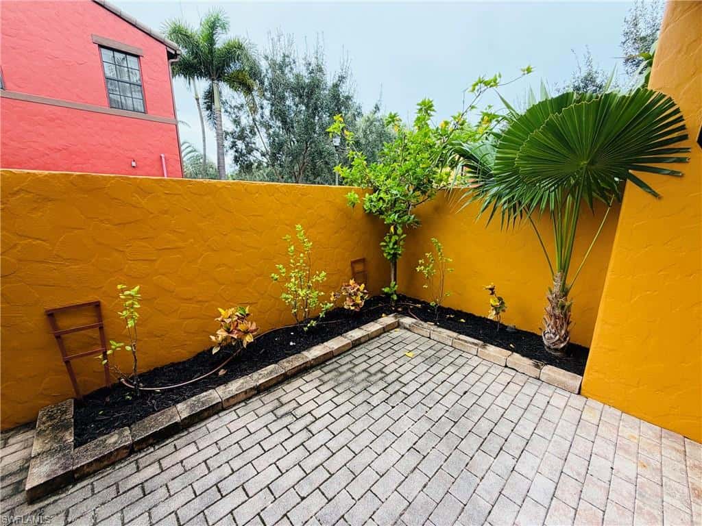 9122 Chula Vista St #12101, Naples, photo 17