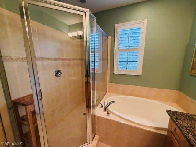 9122 Chula Vista St #12101, Naples, photo 34