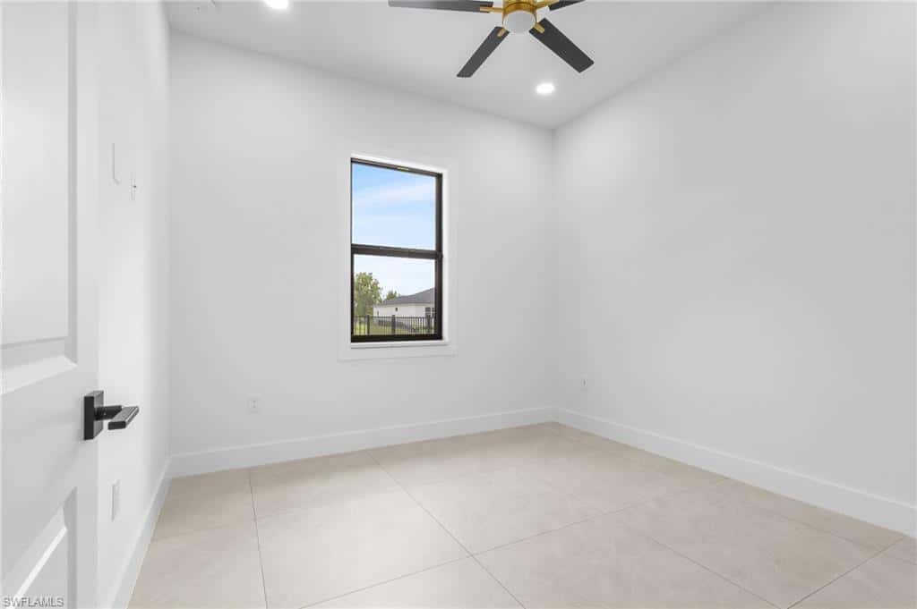 630 15th St, Cape Coral, photo 24