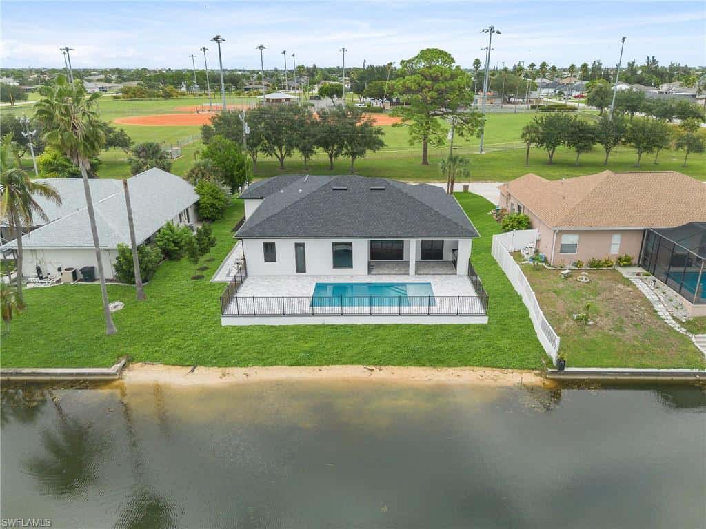630 15th St, Cape Coral, photo 7