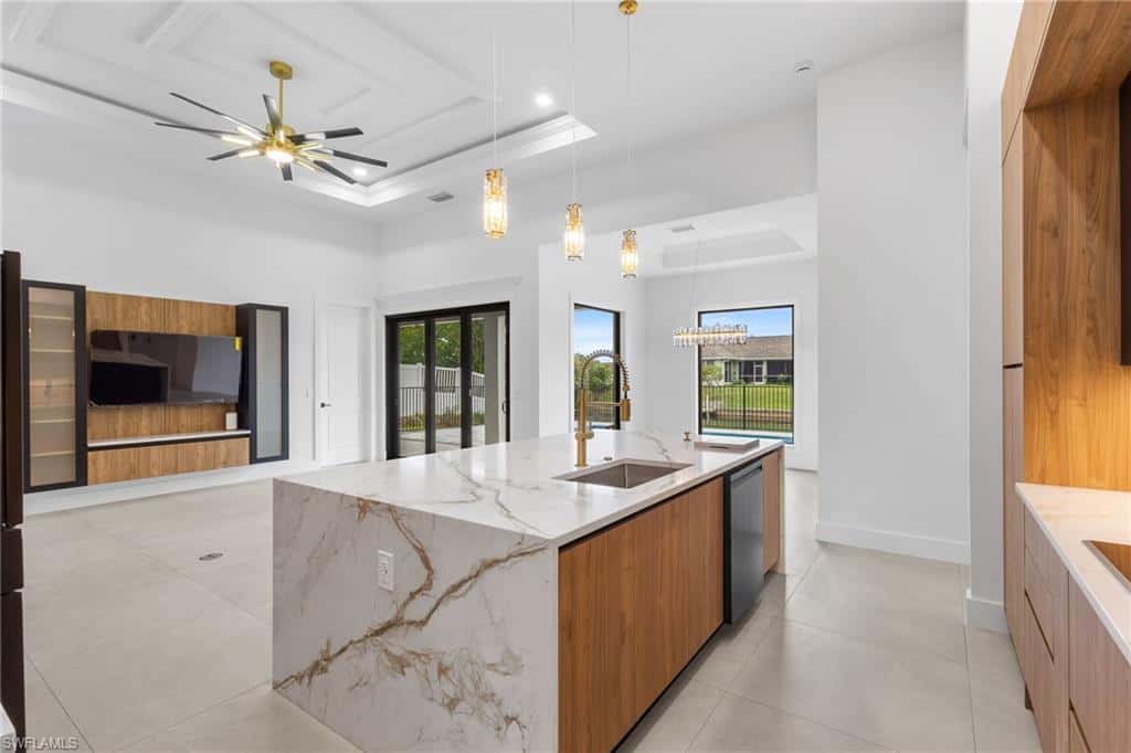 630 15th St, Cape Coral, photo 17