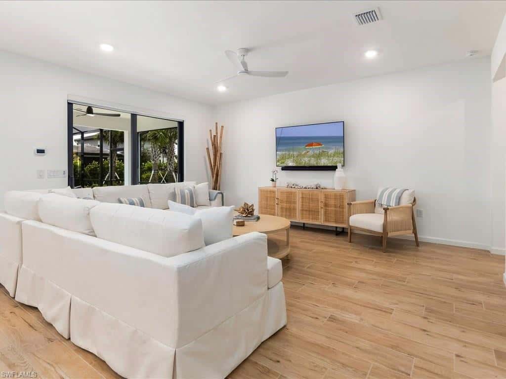 25037 Surf Haven Ln, Bonita Springs, photo 7