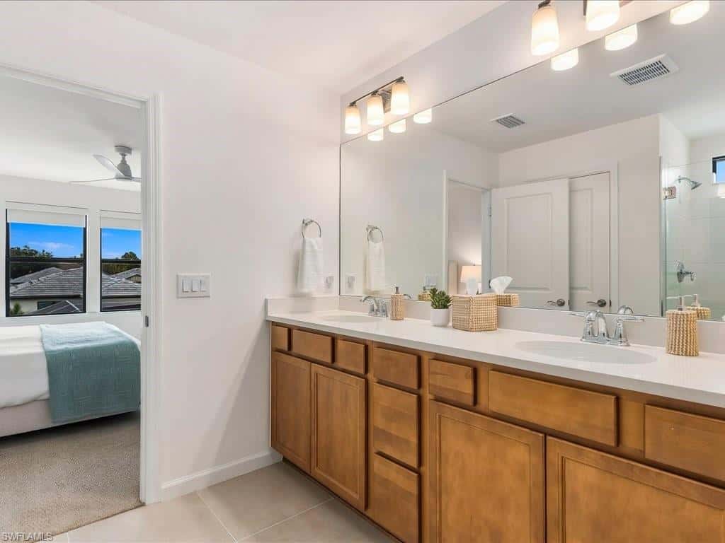 25037 Surf Haven Ln, Bonita Springs, photo 33