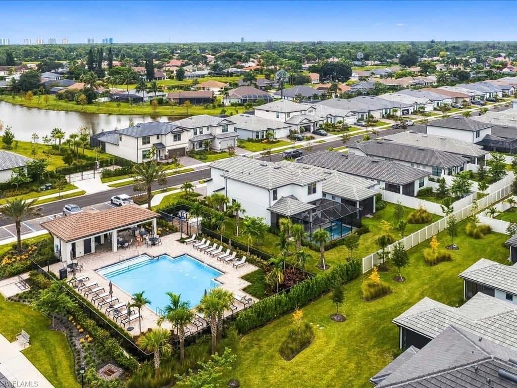 25037 Surf Haven Ln, Bonita Springs, photo 48