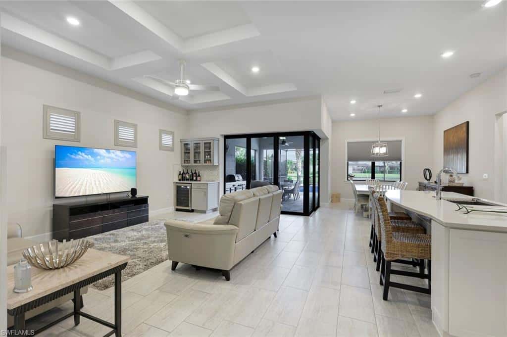 9405 Whooping Crane Way, Naples, photo 12