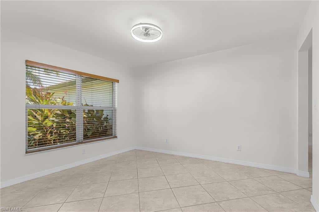 3310 5th Ter, Cape Coral, photo 6