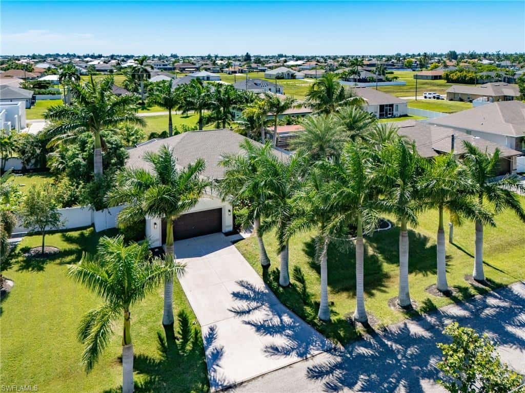 3310 5th Ter, Cape Coral, photo 32