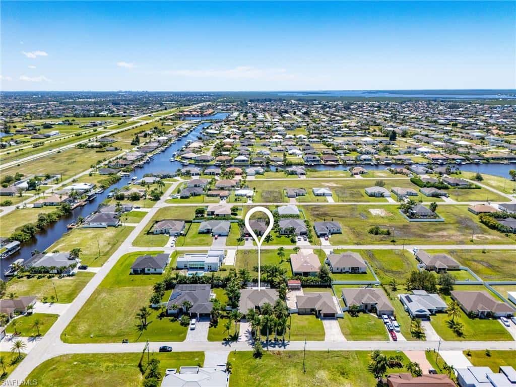 3310 5th Ter, Cape Coral, photo 38