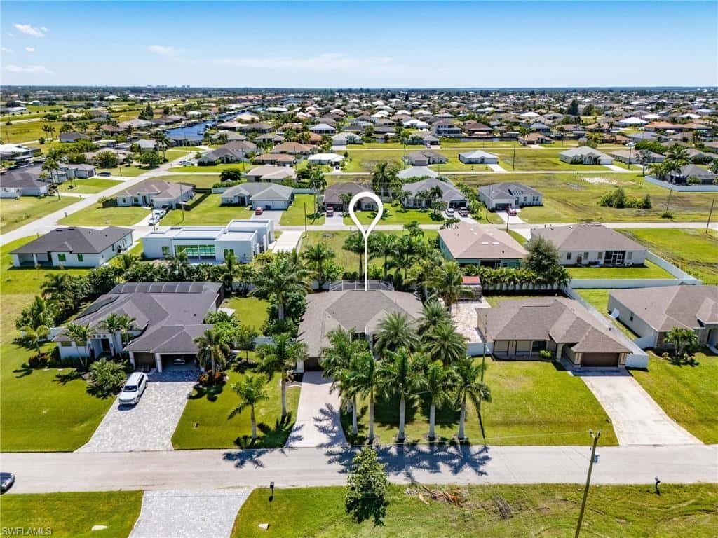 3310 5th Ter, Cape Coral, photo 33