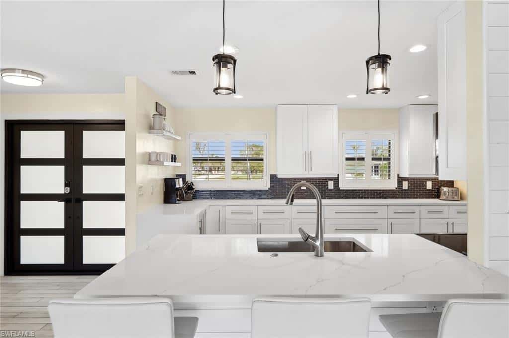 1600 Edith Esplanade, Cape Coral, photo 17
