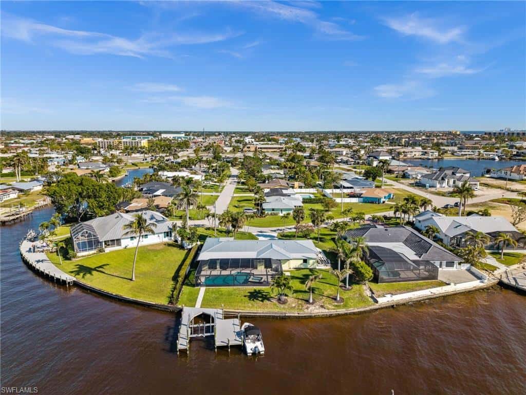 1600 Edith Esplanade, Cape Coral, photo 49