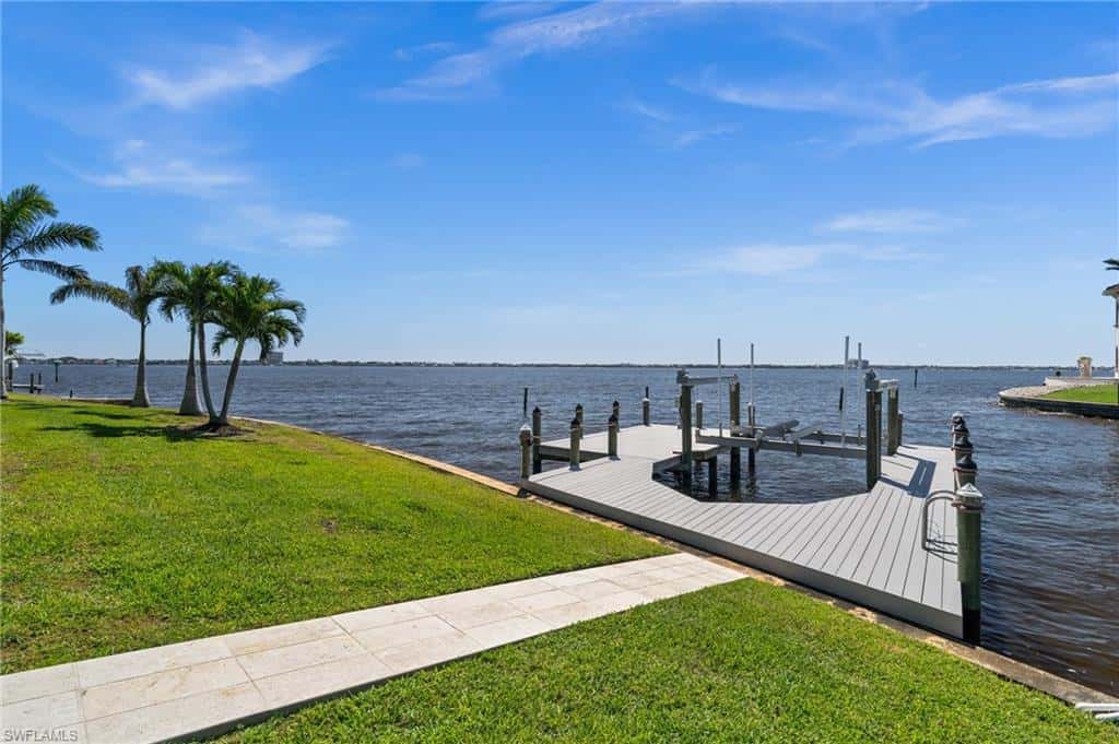 1600 Edith Esplanade, Cape Coral, photo 11