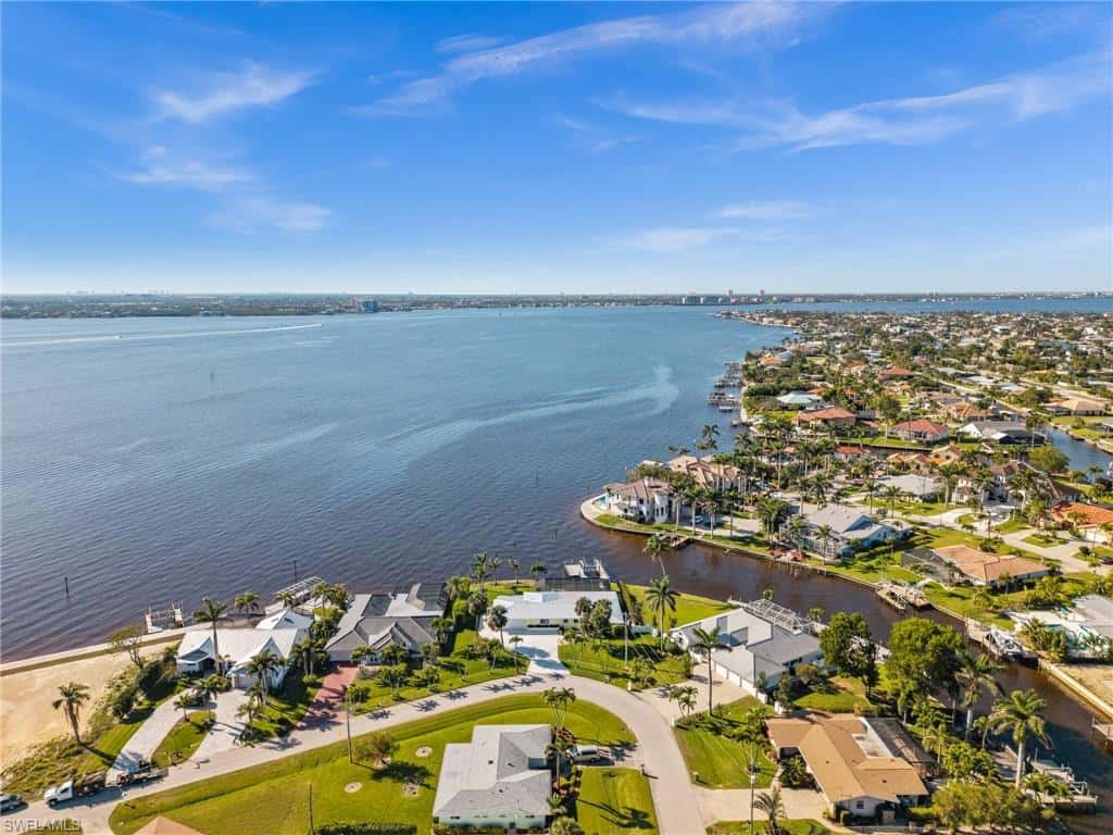1600 Edith Esplanade, Cape Coral, photo 4