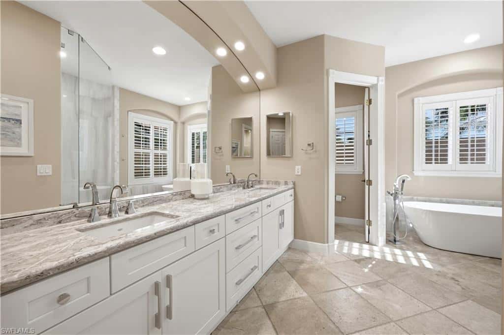 1805 Harbour Cir, Cape Coral, photo 31