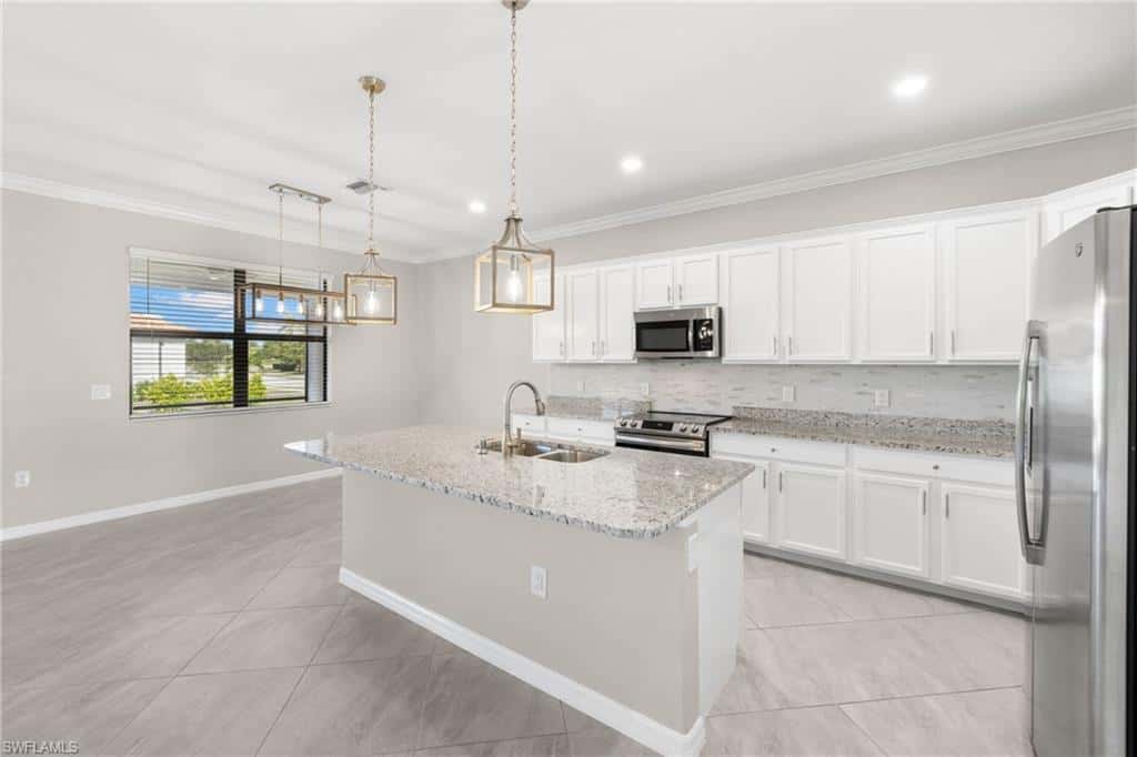 11884 Arbor Trace Dr, Fort Myers, photo 4
