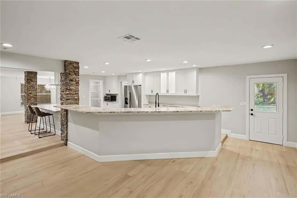 1309 Jambalana Ln, Fort Myers, photo 9