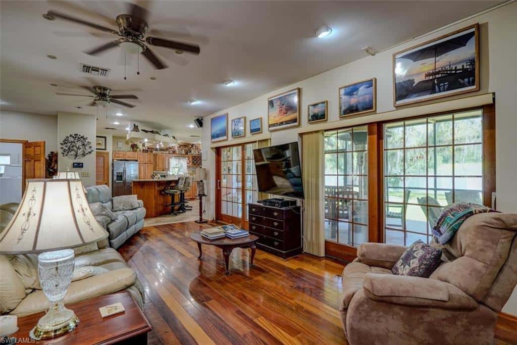 3144 Shell Ln, Labelle, photo 9