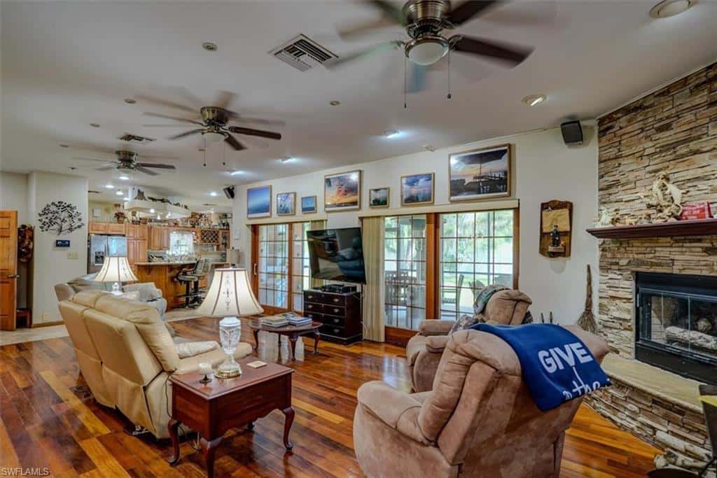 3144 Shell Ln, Labelle, photo 8