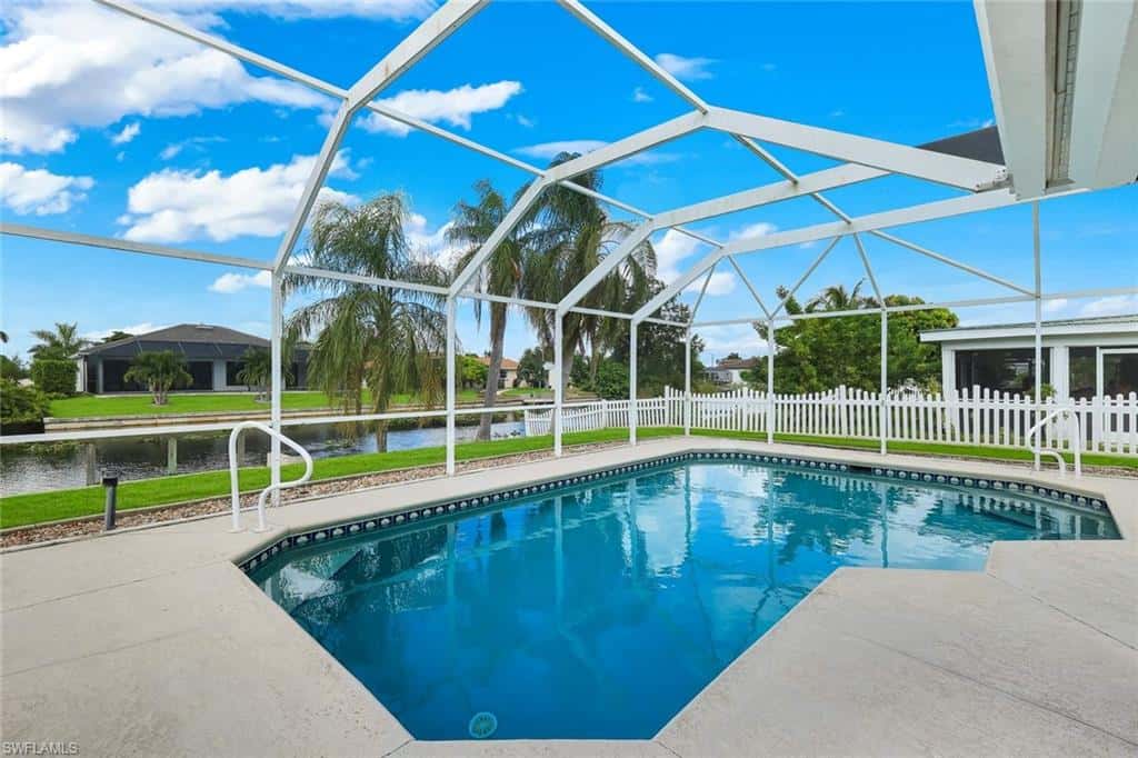 615 39th Ter, Cape Coral, photo 27