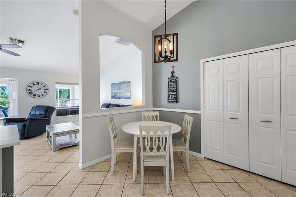 615 39th Ter, Cape Coral, photo 12